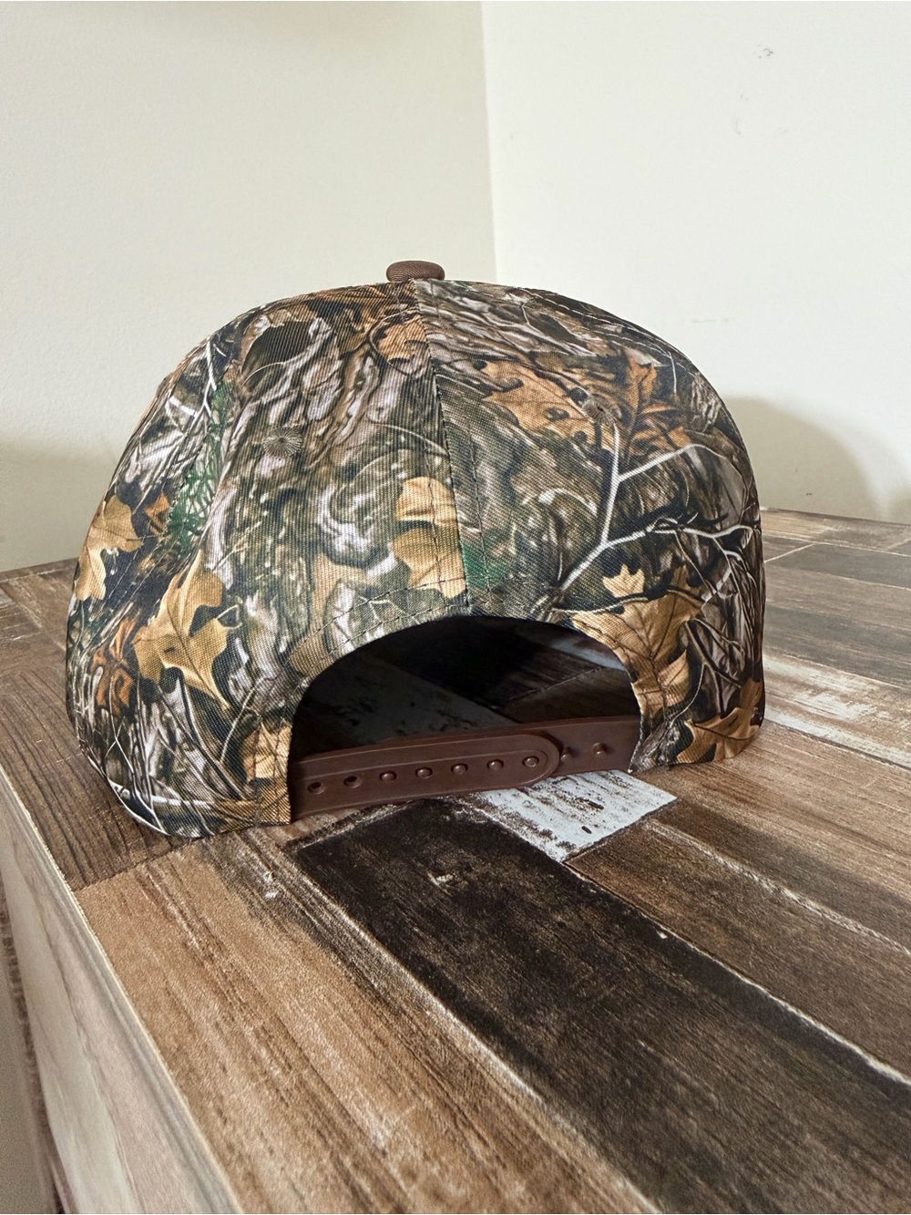 New York Yankees Camo Rose Embroidered Hat - Brown Bill - Picture 2 of 4
